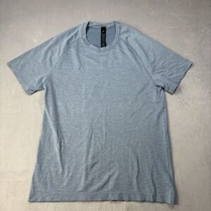 Lululemon Men's Metal Vent Tech Short Sleeve T-Shirt, Frost Blue Size Medium